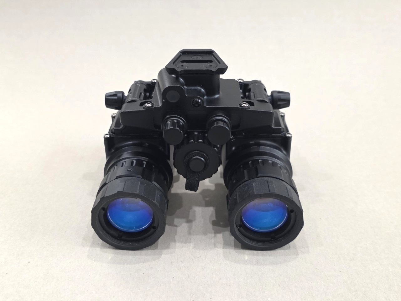 Steele Industries Nighthawk-MG | Photonis - Image 2